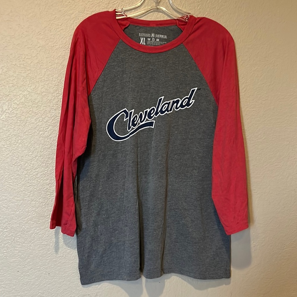Cleveland T-shirt sz XL